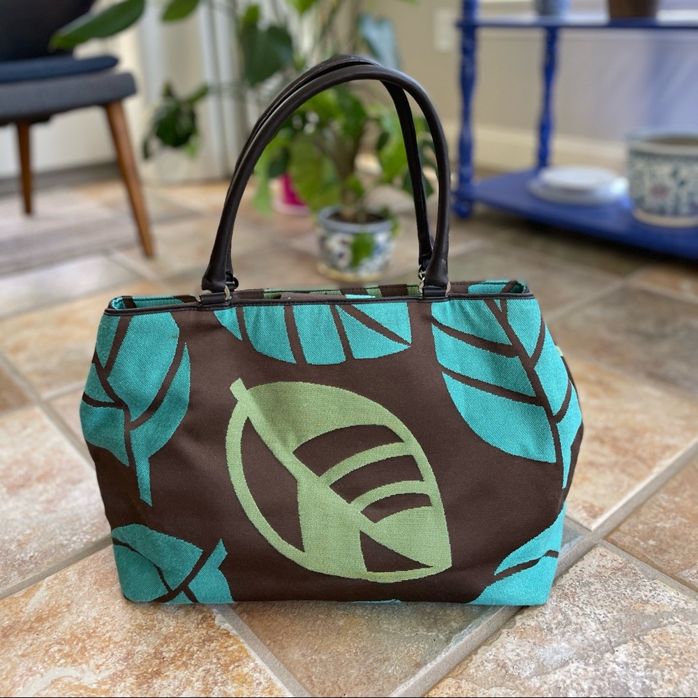 Talbots shoulder bag leaf design magnetic button closure interior pockets NWOT